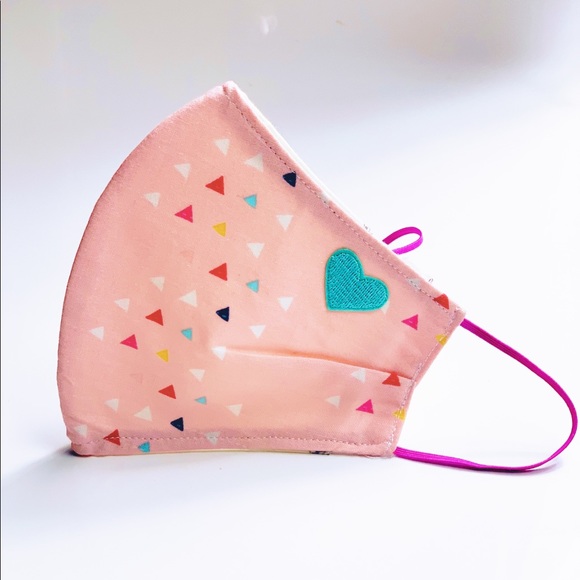 Now BOGO: Get TWO premium CDC Compliant Face Masks - Picture 6 of 11